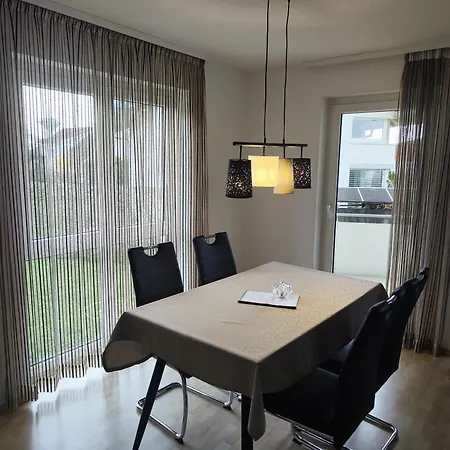 Gemuetliche 2,5- Zimmer- Am Wasserturm In * Rottweil