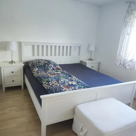 Διαμέρισμα Gemuetliche 2,5- Zimmer- Am Wasserturm In